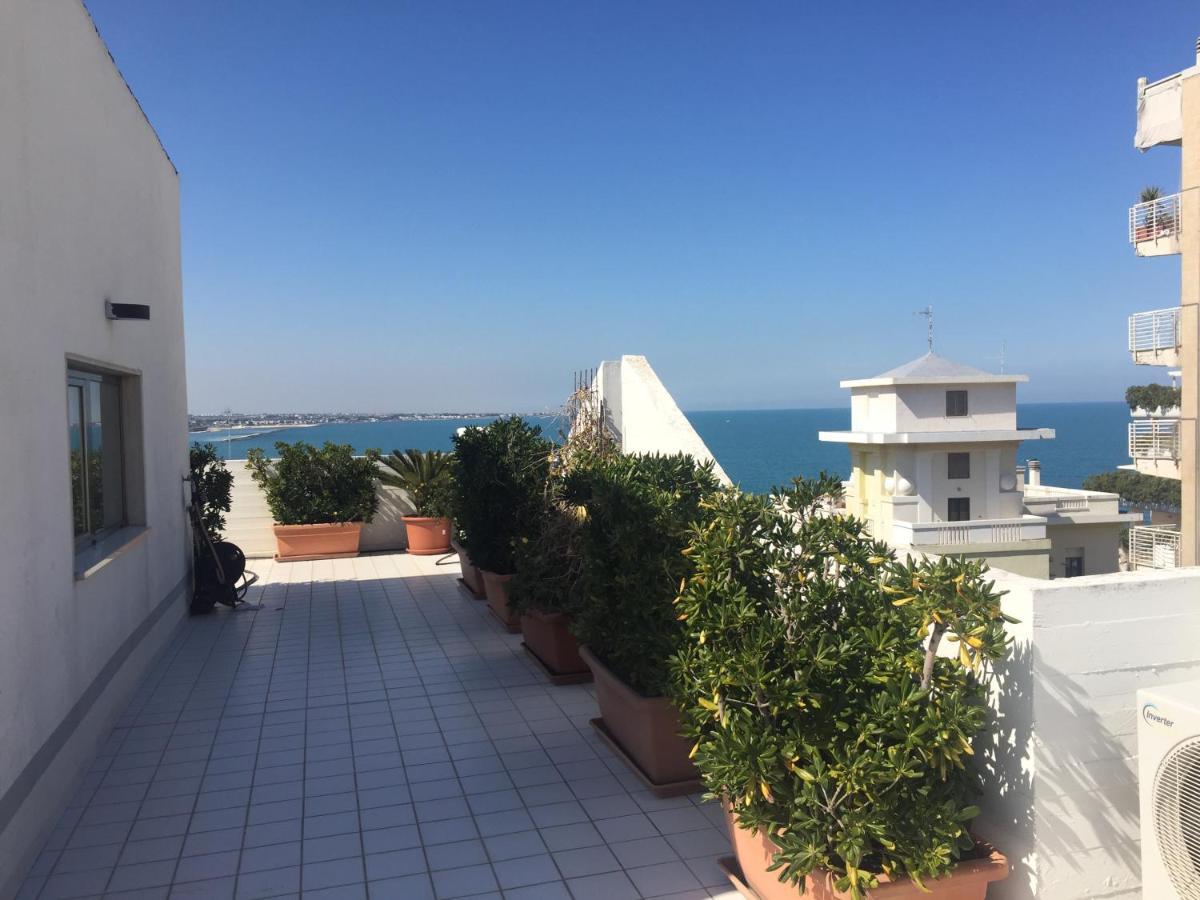 Apartamento La Mia Terrazza Sul Mare - Mared'Amare Bari Exterior foto